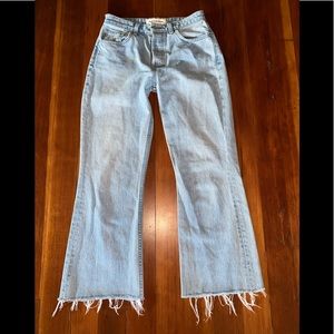 New Reformation woman’s high rise crop fray blue jeans 28
